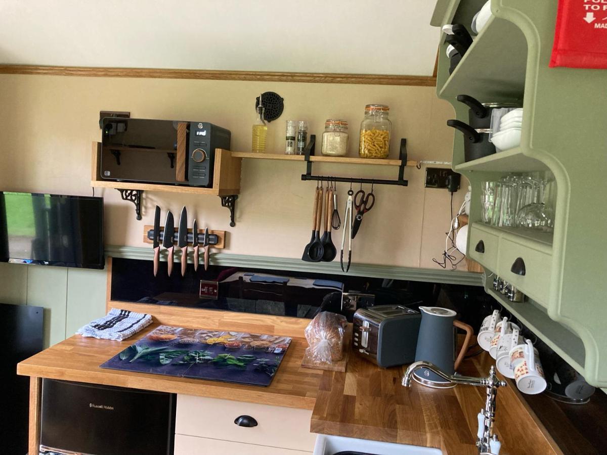 Brook The Shepherd Hut Saltash Luaran gambar